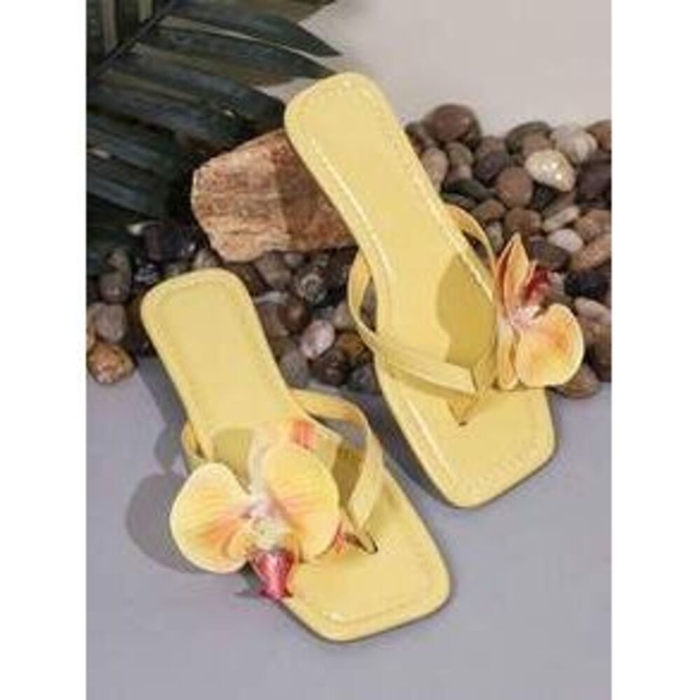 2025 Plus Size Women's New Faux Flower Decor Square Toe Flat Slide Sandals, Yel…